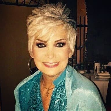 Felicia Garza está delicada de salud por complicaciones de su cambio de género: “Tuve un ataque”
