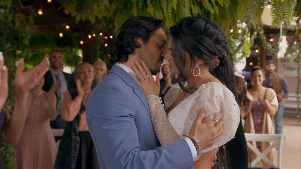 José Ron se casó con Livia Brito en la ficción en sus personajes de 'Rafael' y 'Fernanda' en 'La Desalmada'.