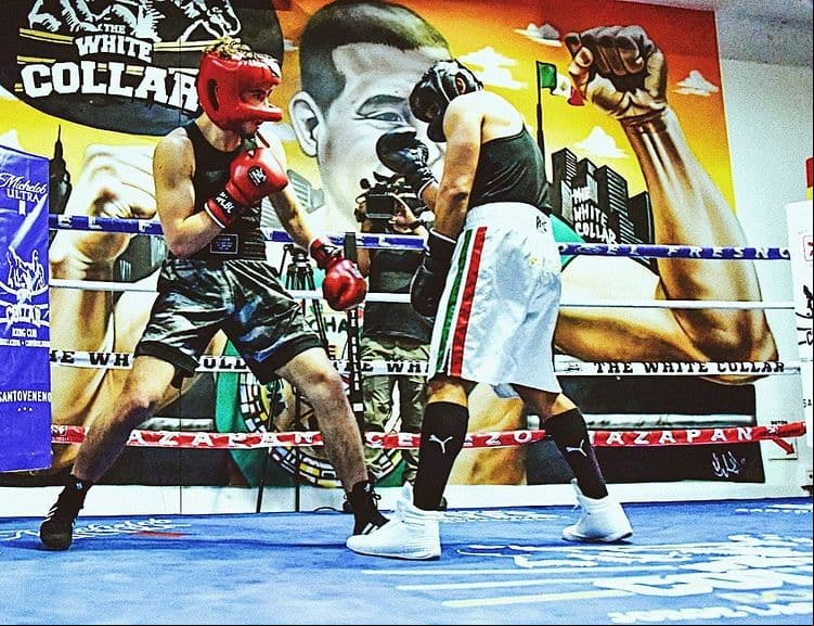 Nico Legarreta practica el box.