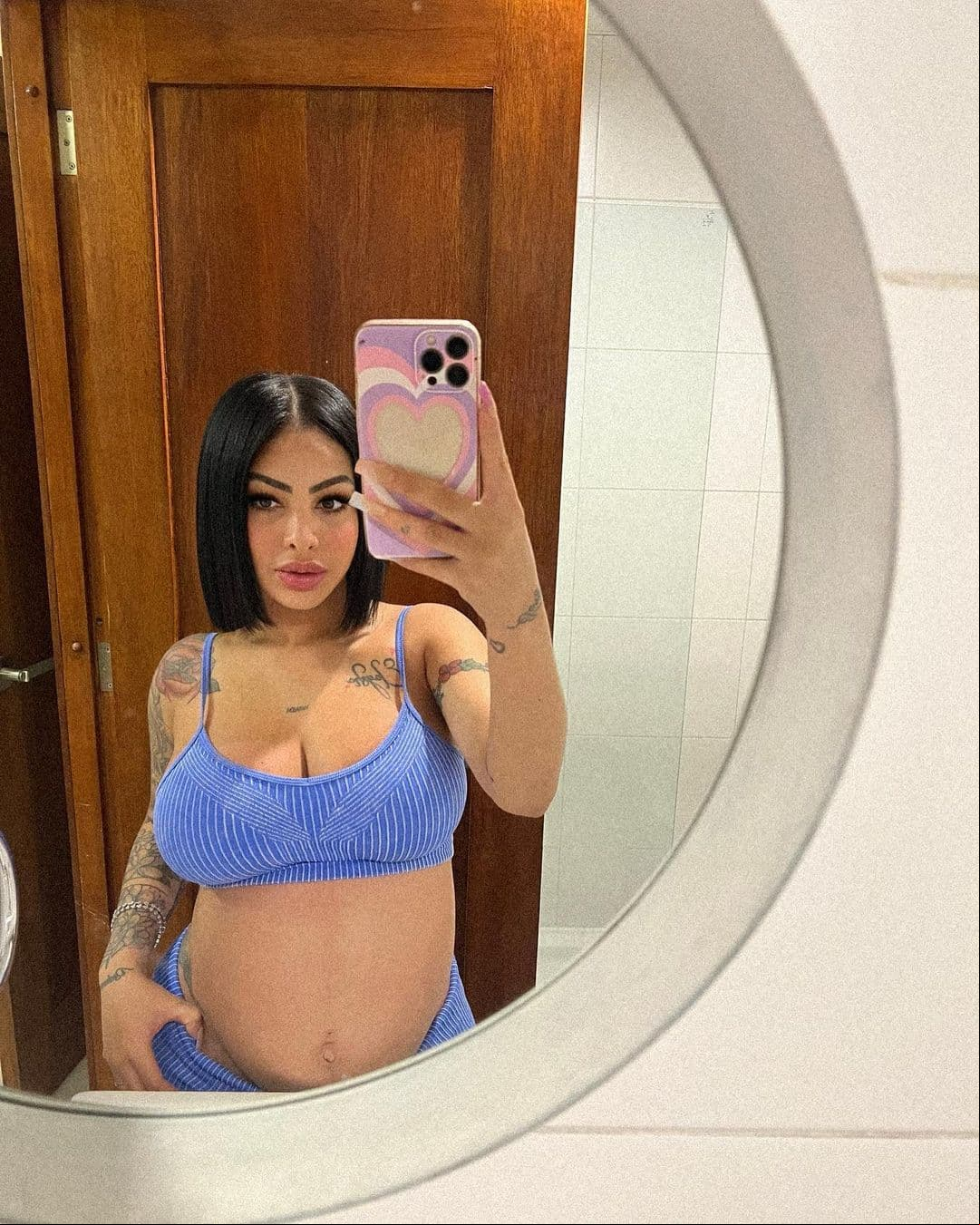 Yailin y Anuel esperan a su primera hija que llevará por nombre Cattleya.