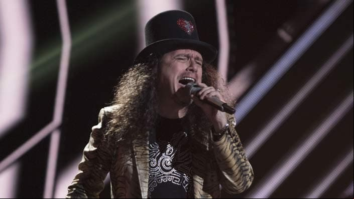 ¡Lazcano sorprende cantando 'La papa sin catusp'!