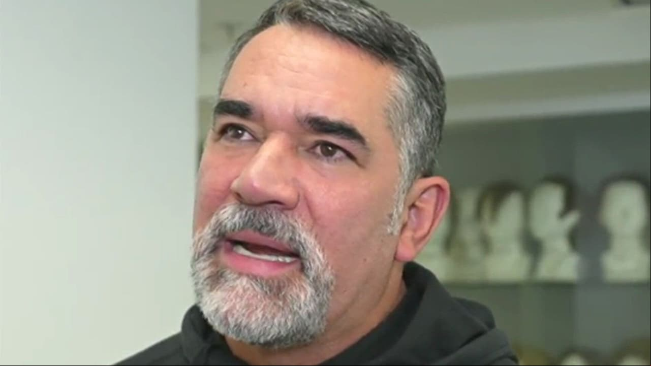 Eduardo Santamarina lucirá sus canas en su papel de villano en 'Nadie Como Tú'