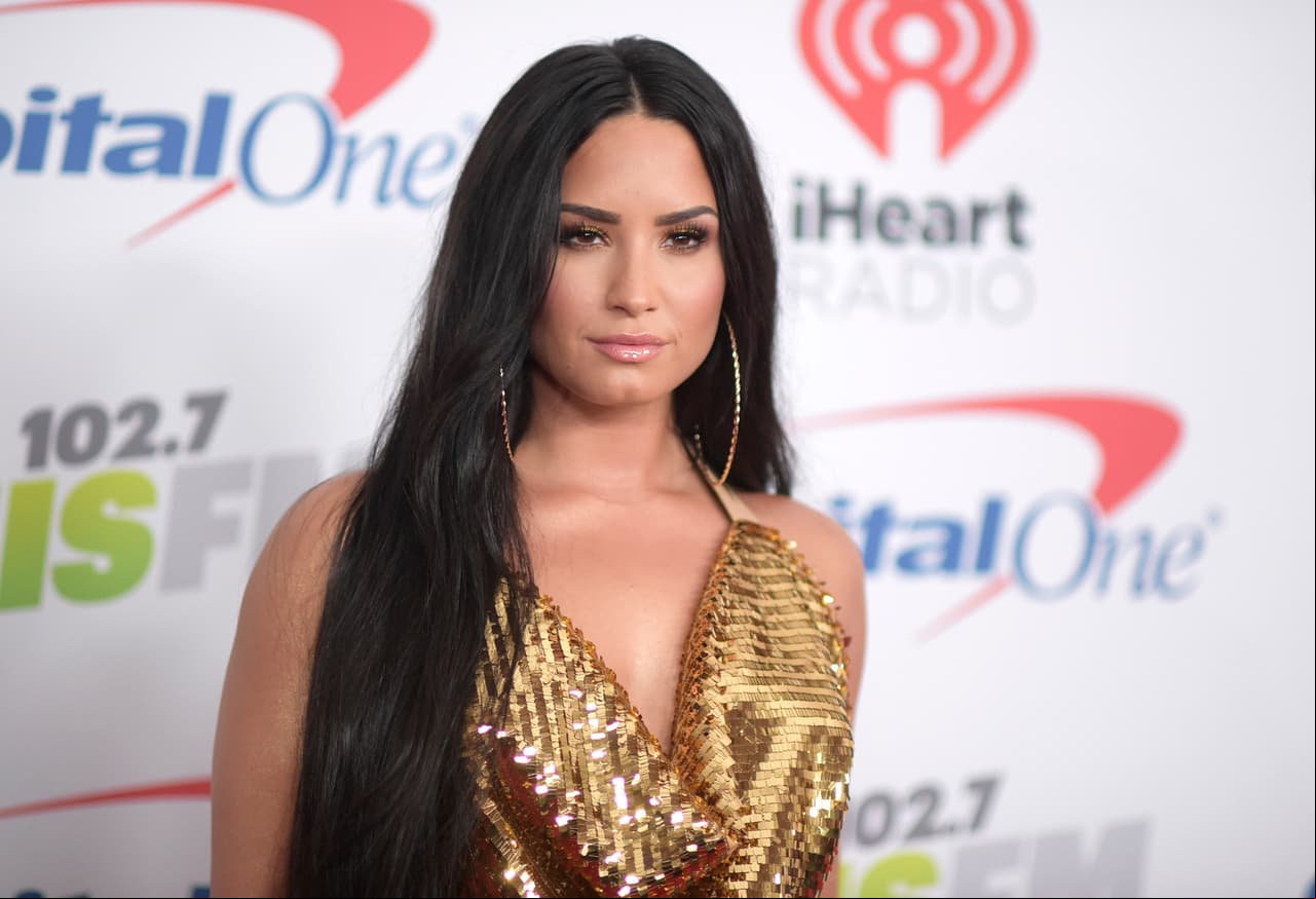 Demi Lovato. El precio de la fama también llegó a la protagonista de “Camp Rock”, quien en más de una vez ha tenido que tenido que luchar contra sus problemas de alcohol, drogas y desórdenes alimenticios.