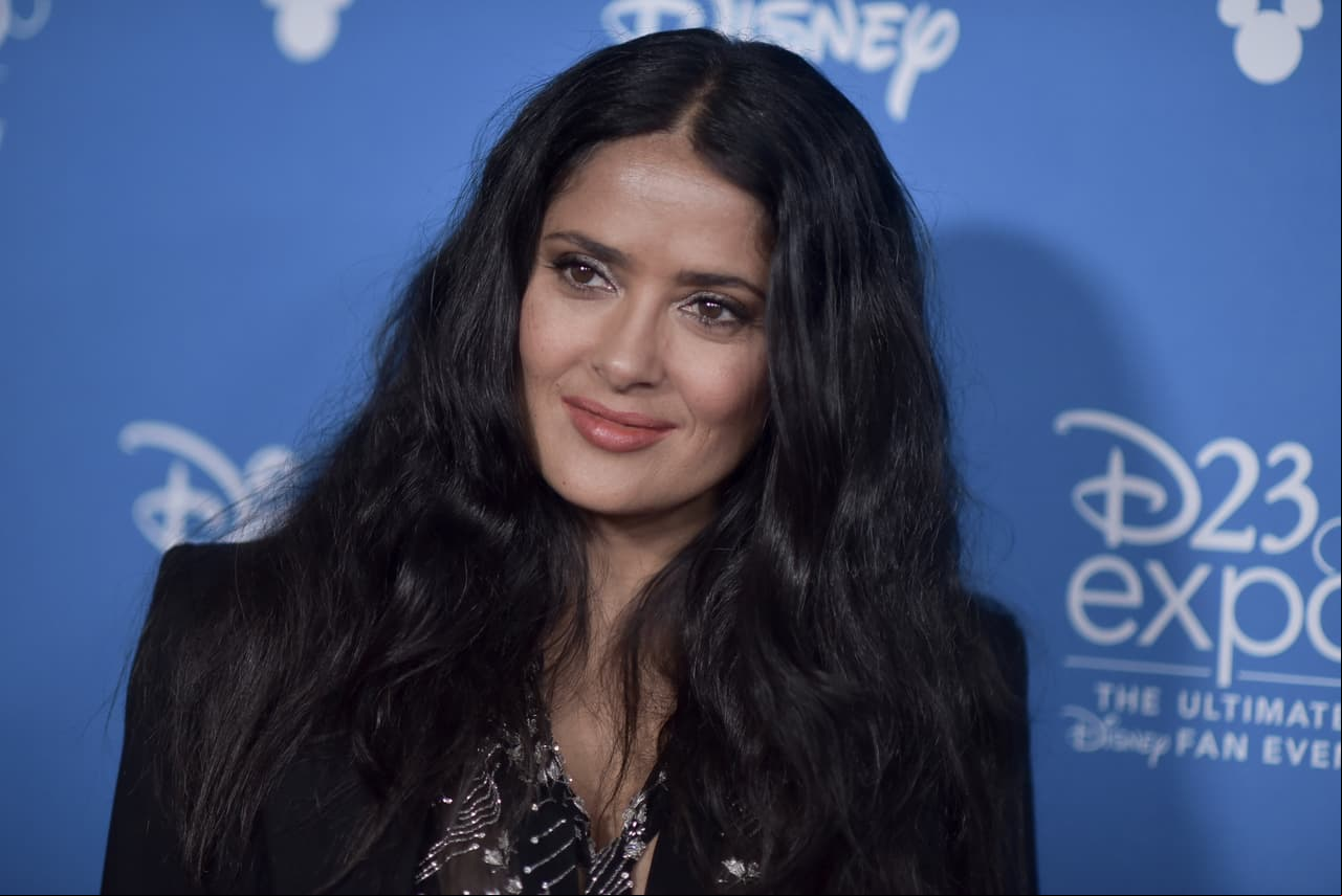 Salma Hayek lamenta violencia en Veracruz, lugar de origen de la actriz
