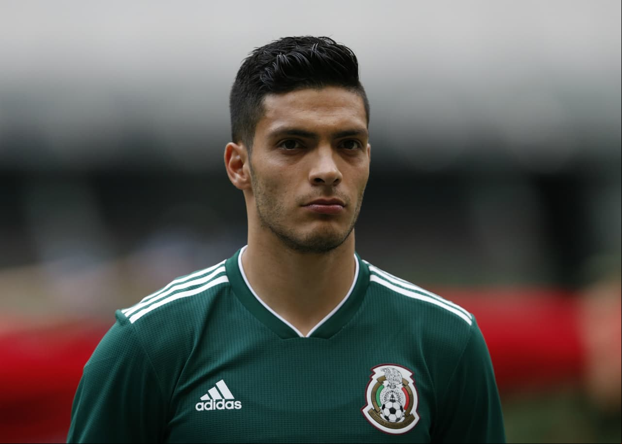 Raúl Jiménez – Delantero