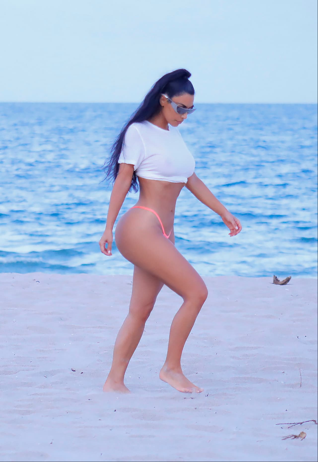¿Será que Kim Kardashian destrone a Yanet García como la mujer con el mejor trasero?