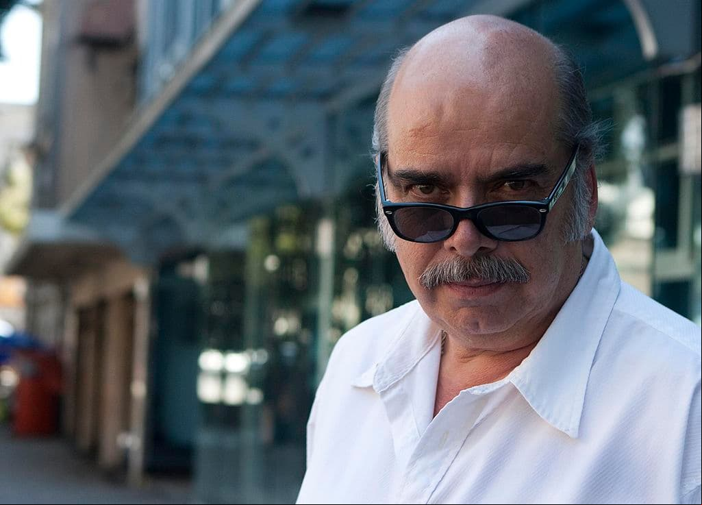 Emilio Guerrero vuelve a trabajar con Carmen Armendáriz, tras su participación en la telenovela ‘La Usurpadora’, la versión para Fábrica de Sueños.