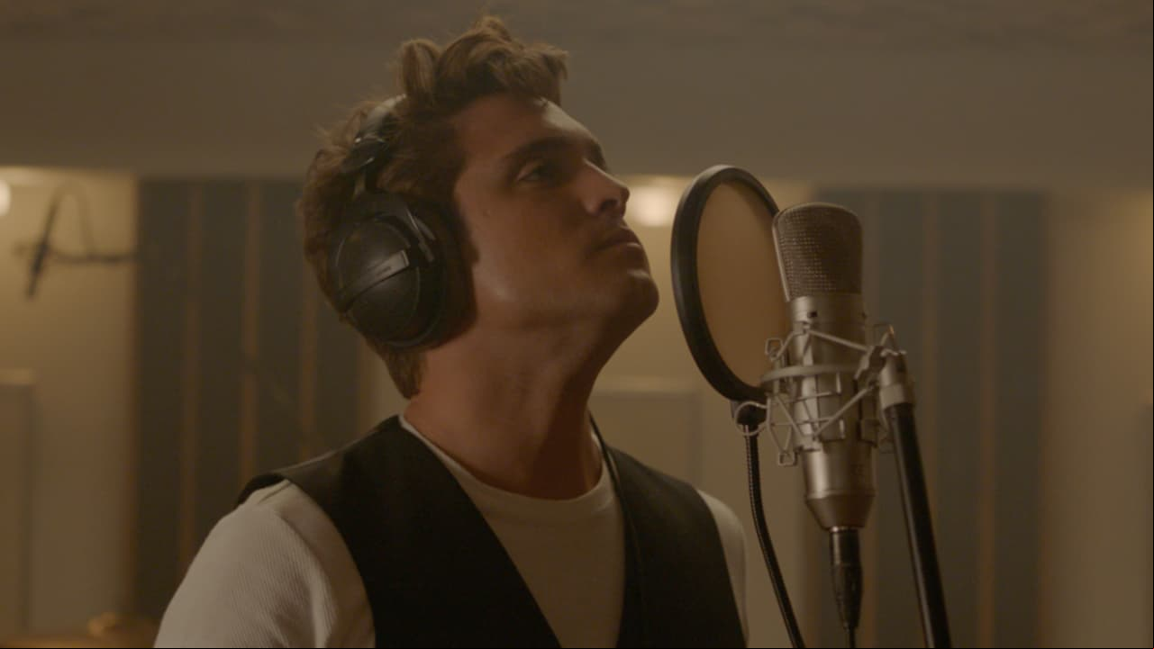 El pasado 7 de enero, Netflix confirmó la segunda temporada de la serie de Luis Miguel, destapando que será Diego Boneta quien nuevamente dé vida al cantante, donde esta vez se contarán las dificultades que enfrentó 'El Sol' para balancear su vida familiar y profesional.