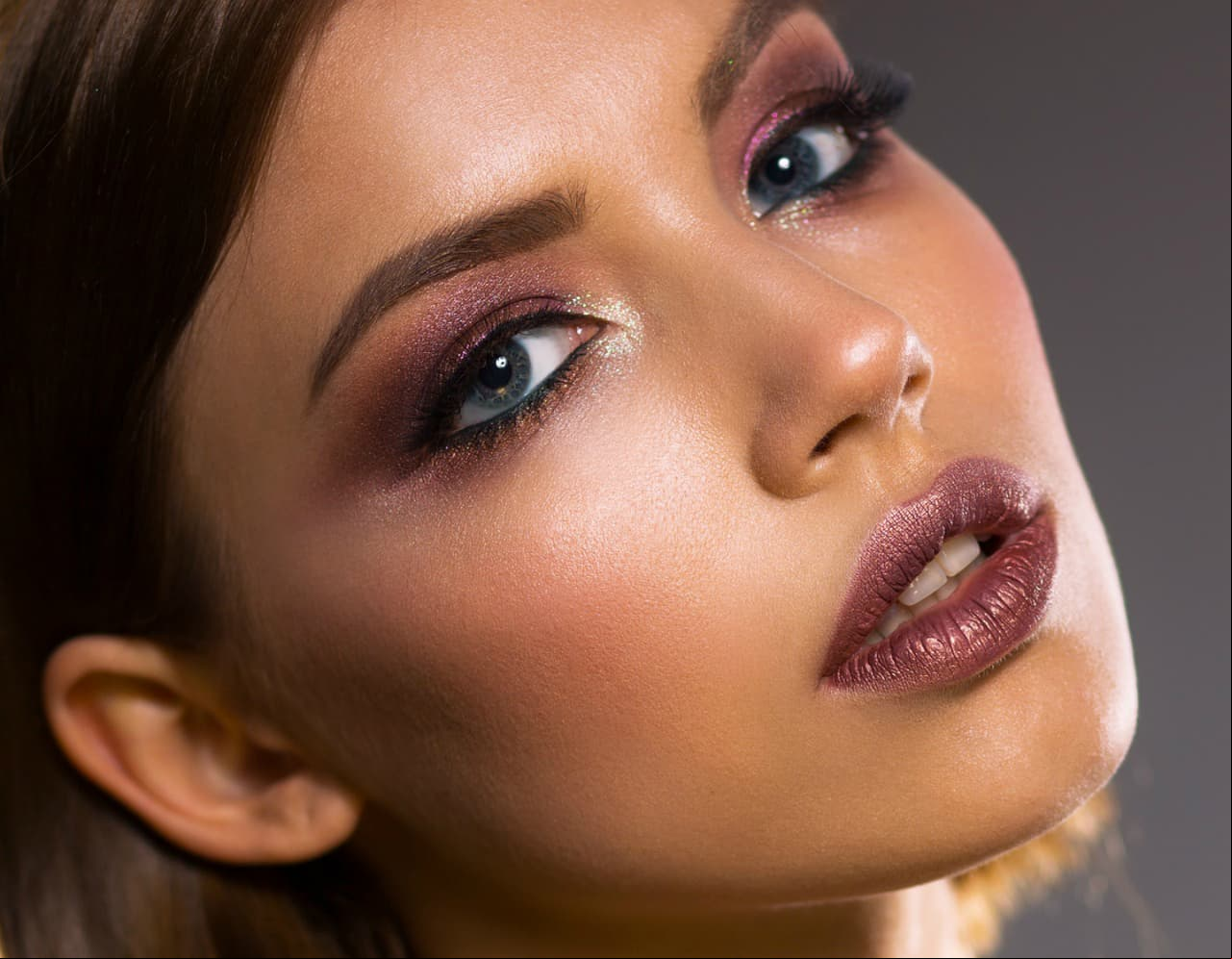 Cómo inspirar el maquillaje en el sexo
