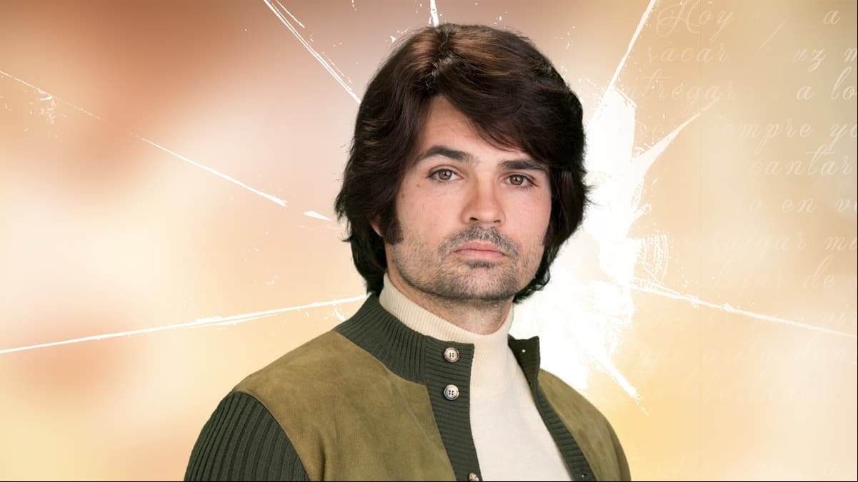 Ferdinando Valencia da vida a 'José Vargas' en la bioserie.