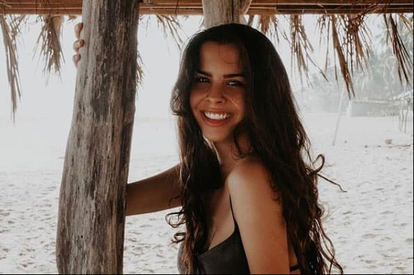 En las imágenes más recientes, Paula muestra su belleza natural tal como lo hace María. De hecho, su hermana mayor ha captado algunas de ellas, demostrando la fuerte unión que tienen. “Que los momentos fugaces se vuelvan inmortales en nuestros recuerdos. Este día fui la más feliz gracias a mi beba @marialevyy”, escribió junto a la imagen que le tomó.