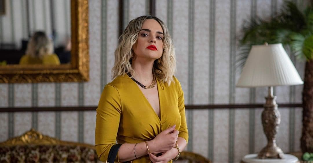 Fabiola Guajardo es una actriz que cada noche impresiona con sus looks de ‘Soraya’ en la telenovela ‘Los ricos también lloran’. A continuación, te compartimos algunos de sus mejores looks para que te des una idea para lucir fabulosa en tu día a día.
