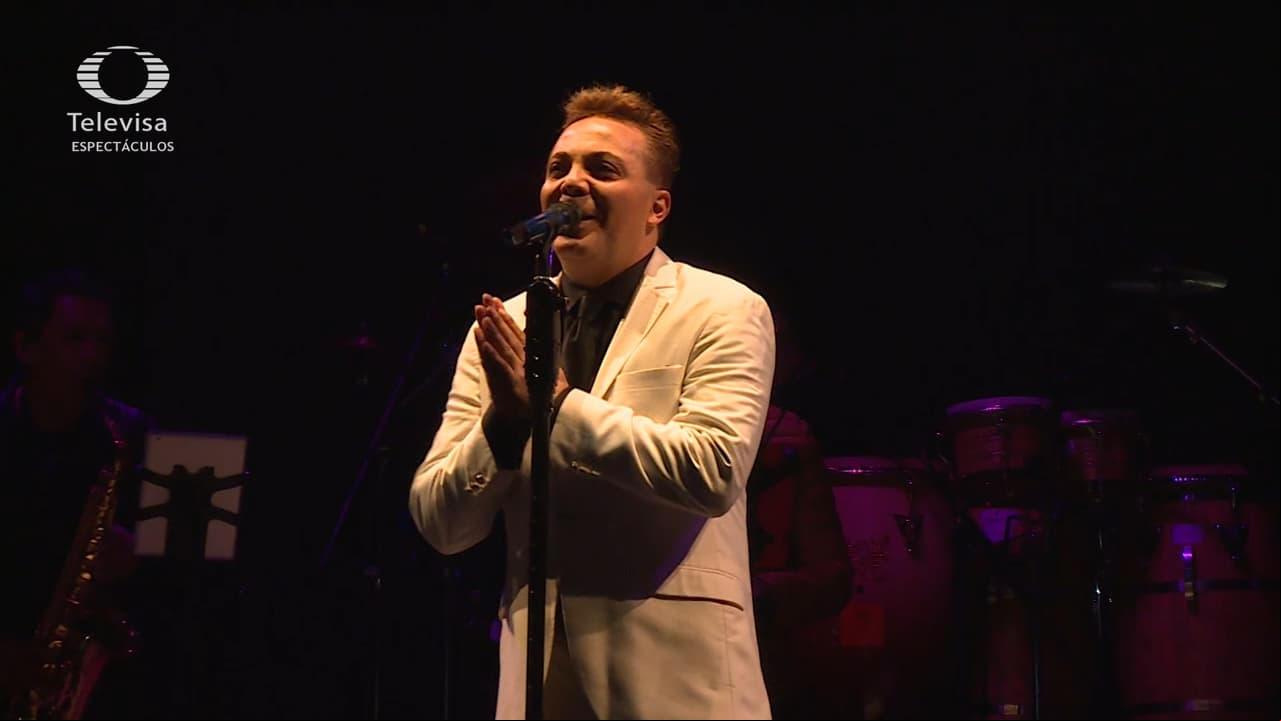 Cristian Castro recordó a Luis Miguel en uno de sus shows