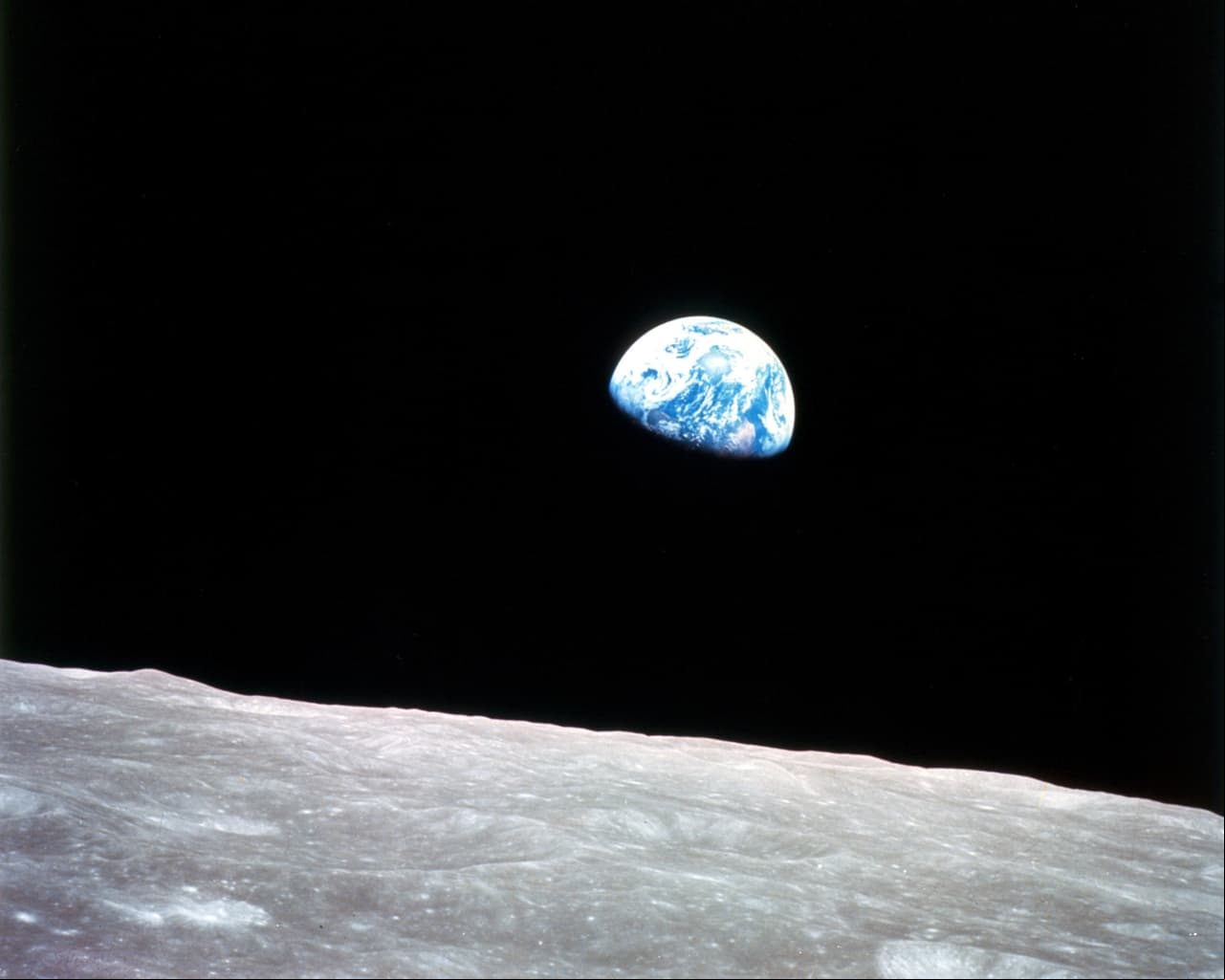 Tierra vista desde la Luna