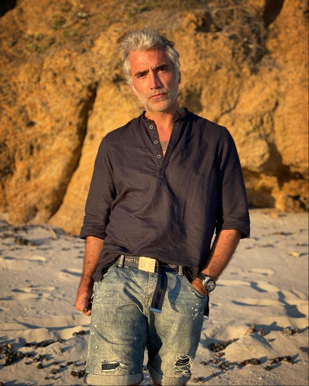 Alejandro Fernández sorprende a sus 50 años con abdomen de acero: "Mejor que nunca"