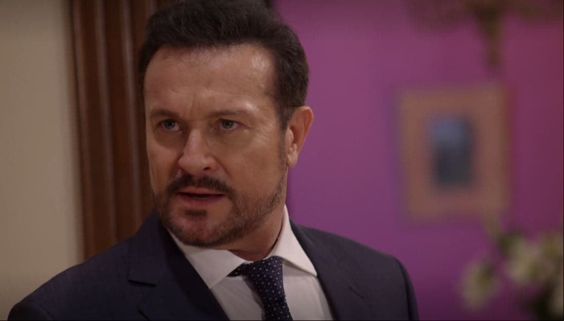Arturo Peniche se convirtió en un asesino para vengar la violación de su hija en 'Mi princesa'.