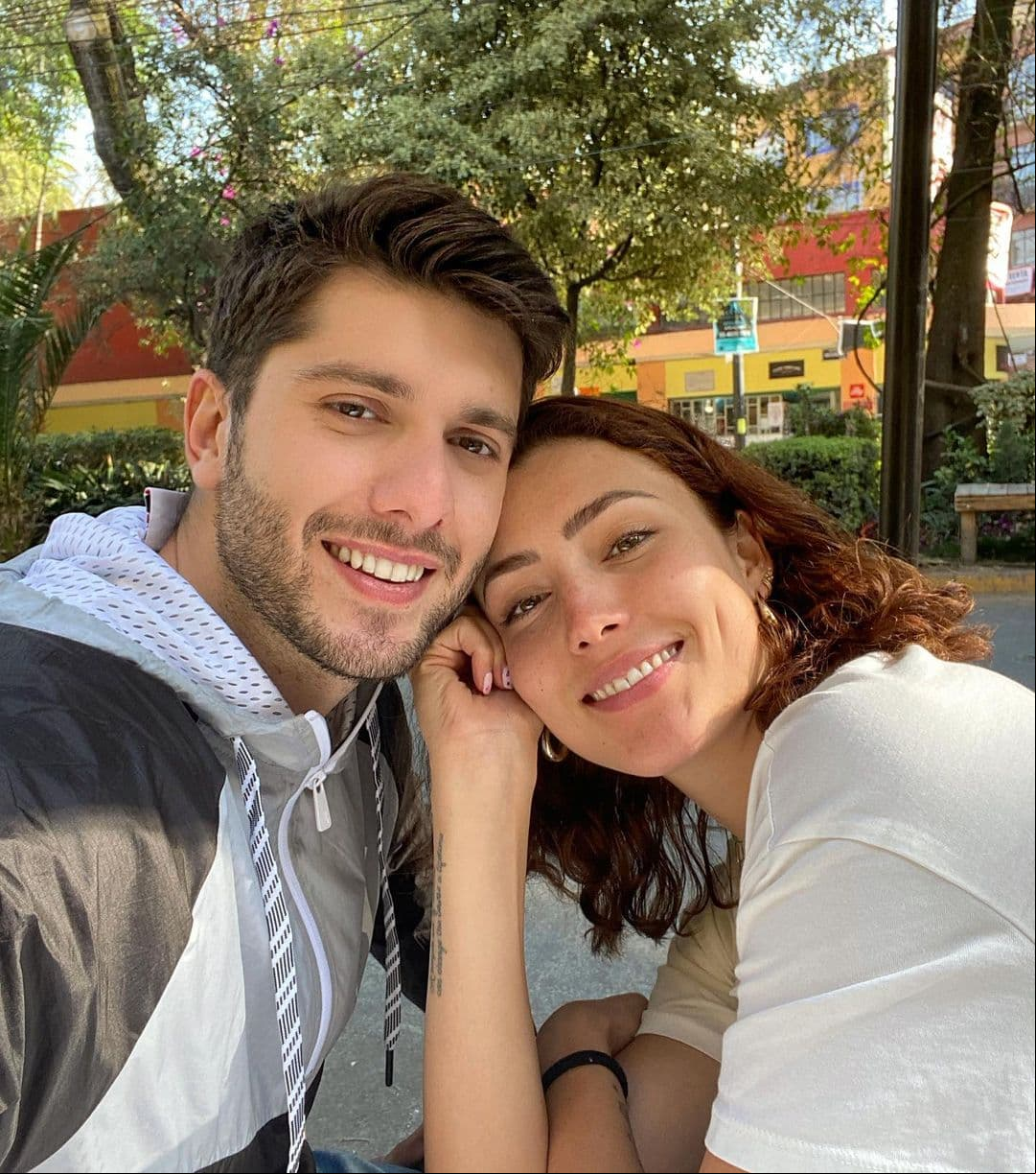 En exclusiva, Rodrigo Brand cuenta cómo se le declaró a Daniela Álvarez, de La Mexicana y El Güero