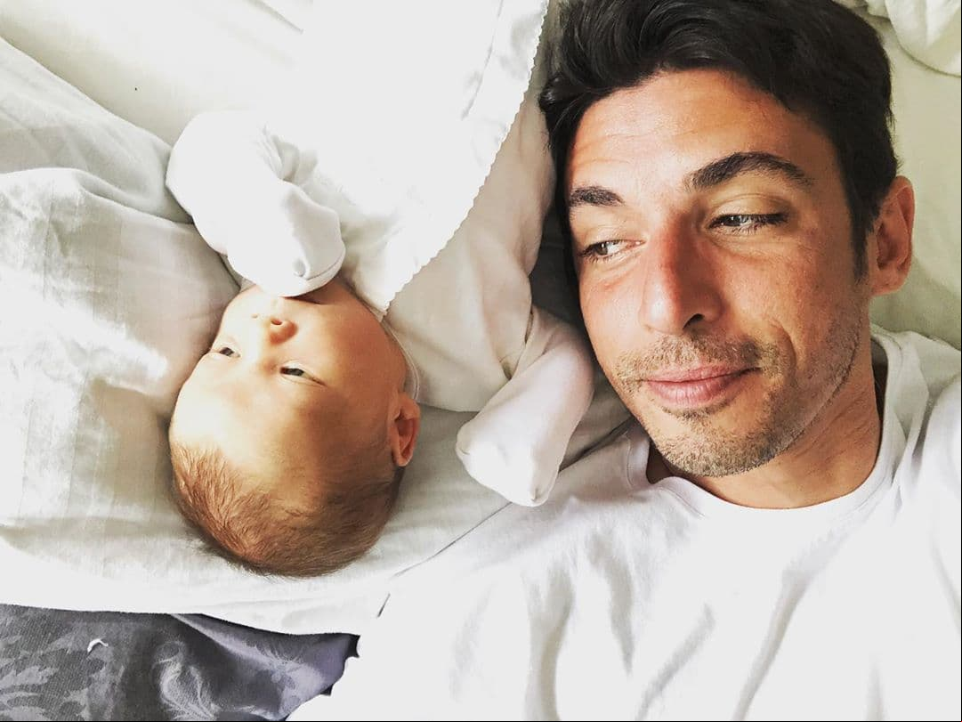 Alberto Guerra es uno de los padres más jóvenes del espéctaculo al compartir recuerdos memorables con su hija Penélope, además de estar cerca de Lúa y Luka.