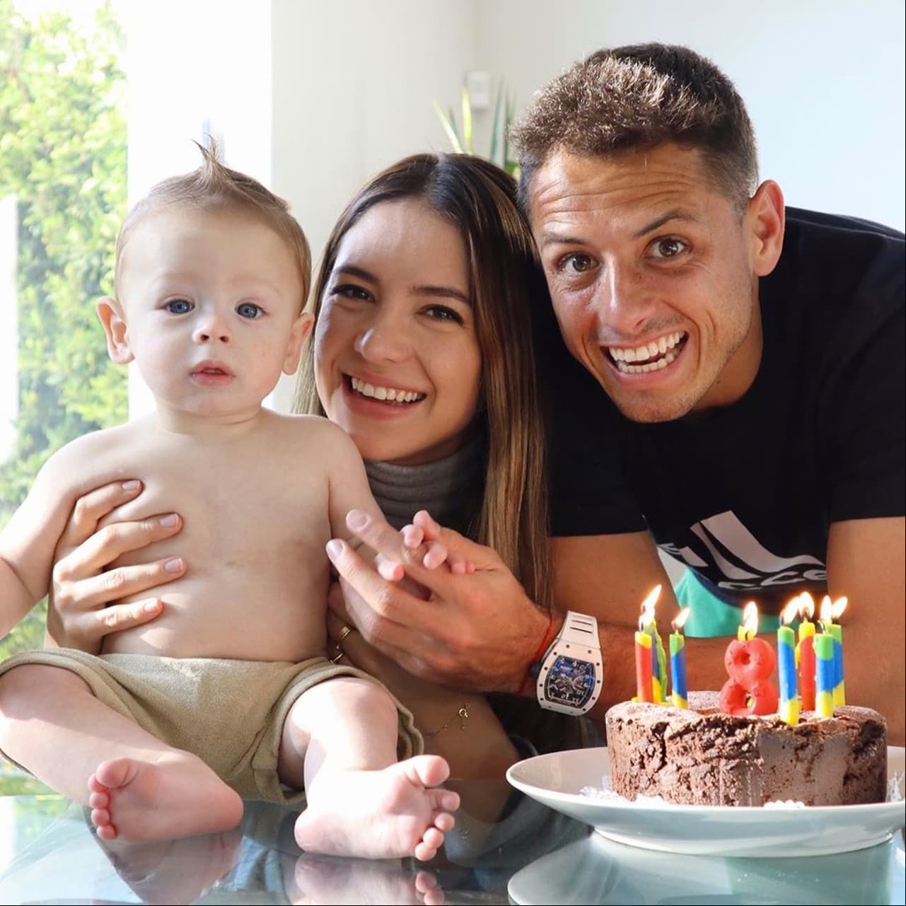 Sarah Kohan responde a críticas por subir una fotografía desnuda: “Mis padres están muy orgullosos”