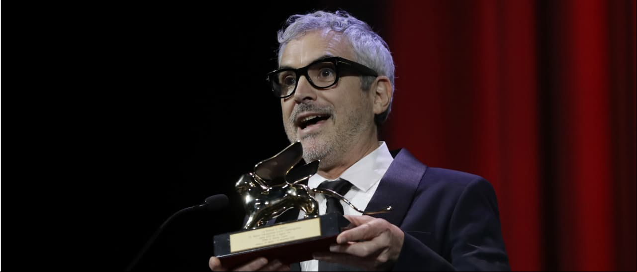 Venecia se rinde ante la infancia de Alfonso Cuarón