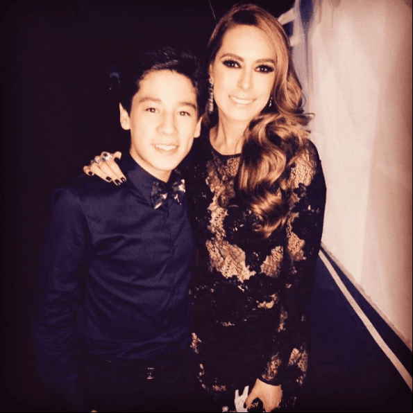 También ha destacado el gran cariño y iración que le tiene a Galilea Montijo, quien fue la conductora principal del proyecto.