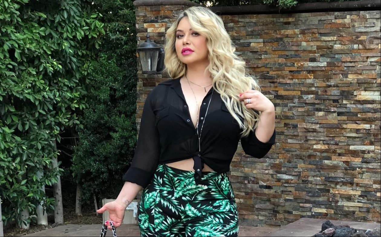 Chiquis Rivera comparte algunos de los tesoros que guarda en su clóset