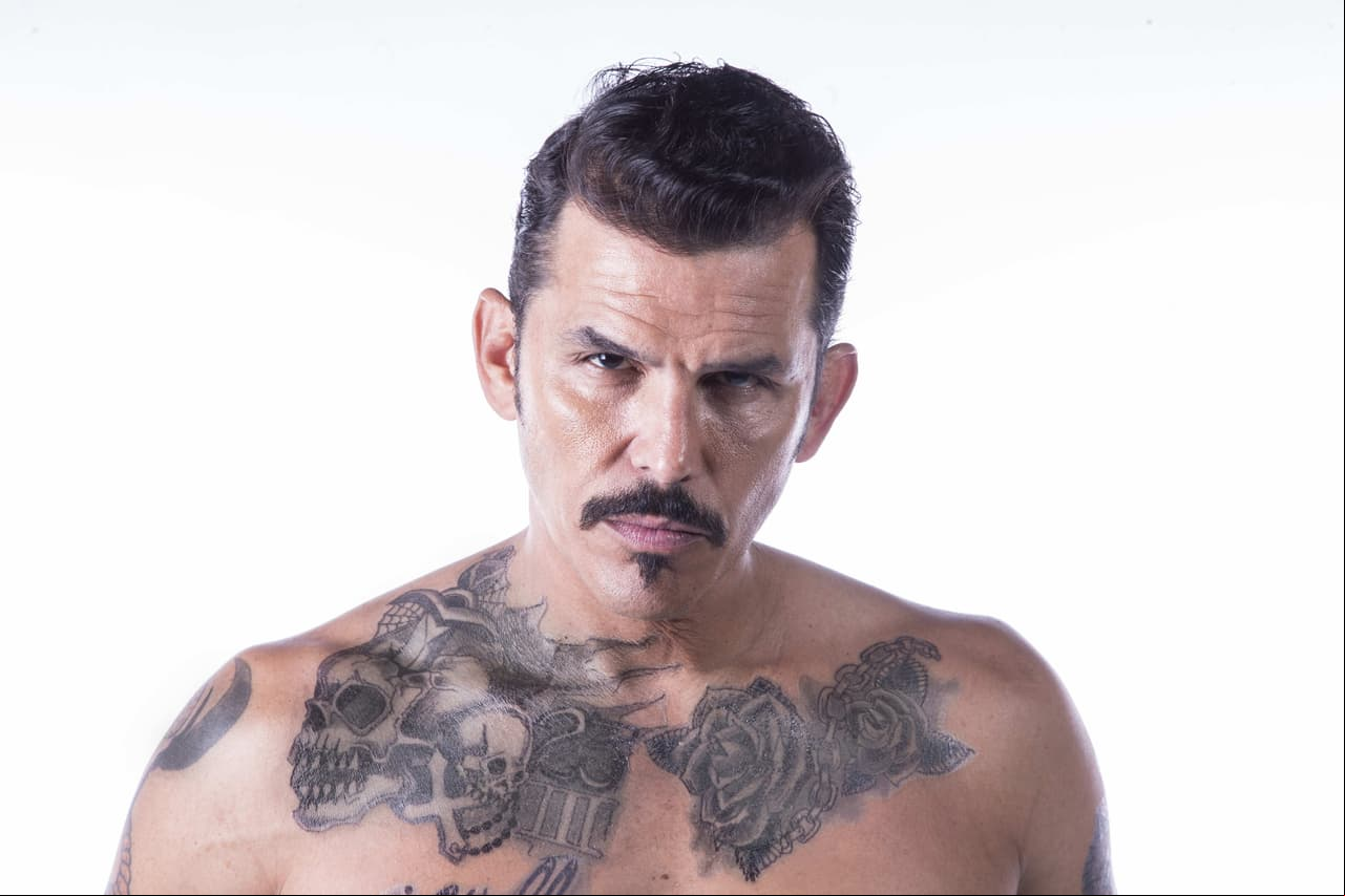 ¿A quién ha amado a muerte Néstor Rodulfo?
