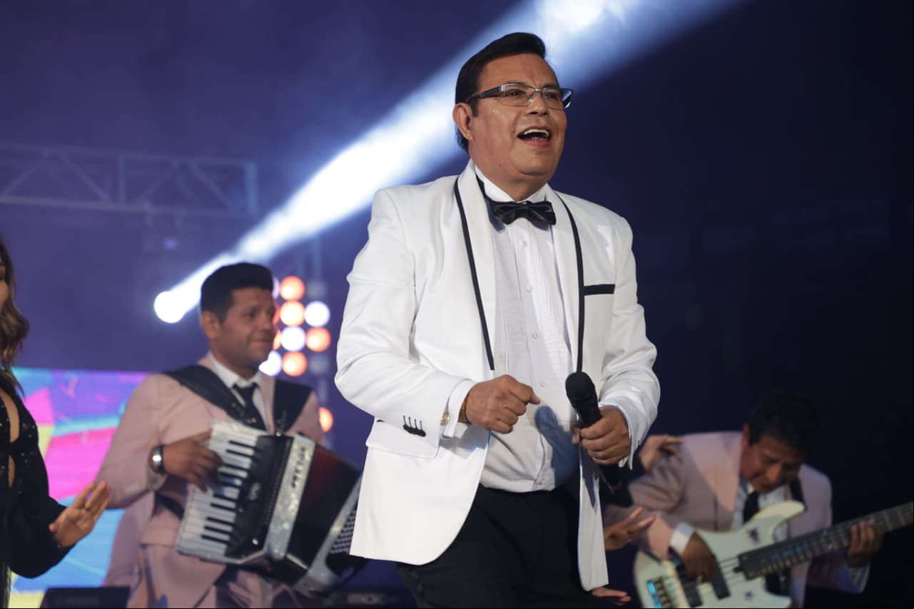 Rayito colombiano puso a bailar a todos los asistentes.
