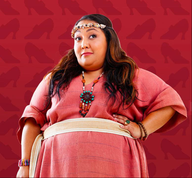 Tiene un progrma llamado 'La culpa es de la Malinche'.