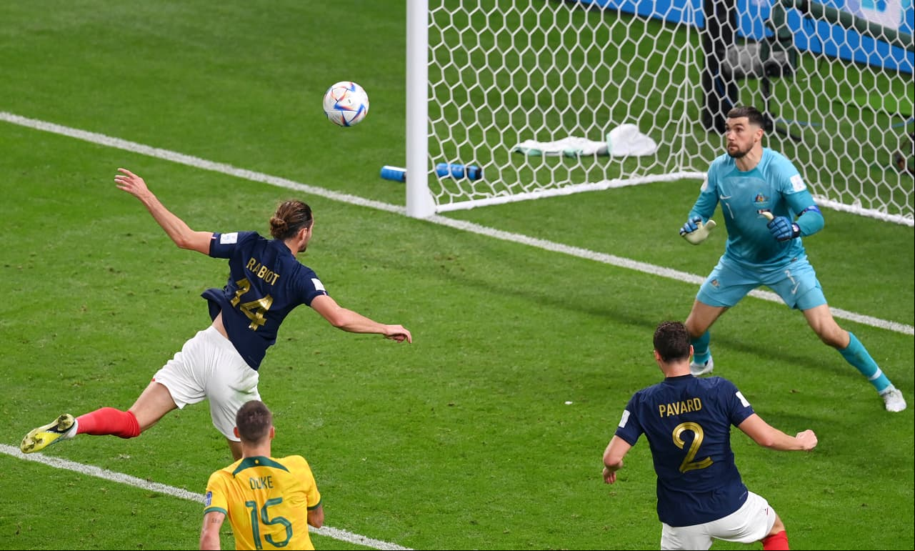 Francia pudo recomponer el camino y así remontar el marcador advesro tras la sorpresa del gol de la Selección de Australia y terminaron goleando a los 'Socceroos' en su debut Mundialista en Qatar 2022.