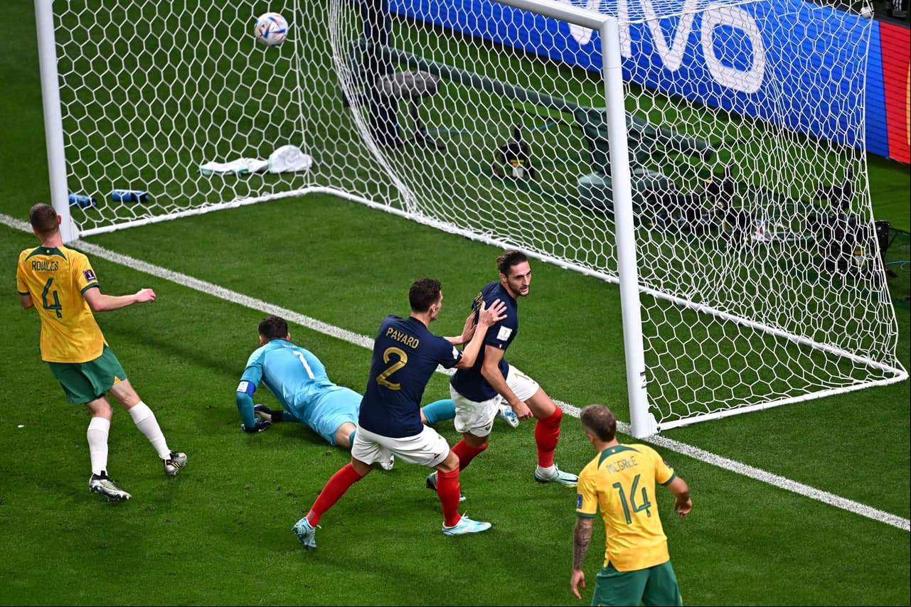 Francia pudo recomponer el camino y así remontar el marcador advesro tras la sorpresa del gol de la Selección de Australia y terminaron goleando a los 'Socceroos' en su debut Mundialista en Qatar 2022.