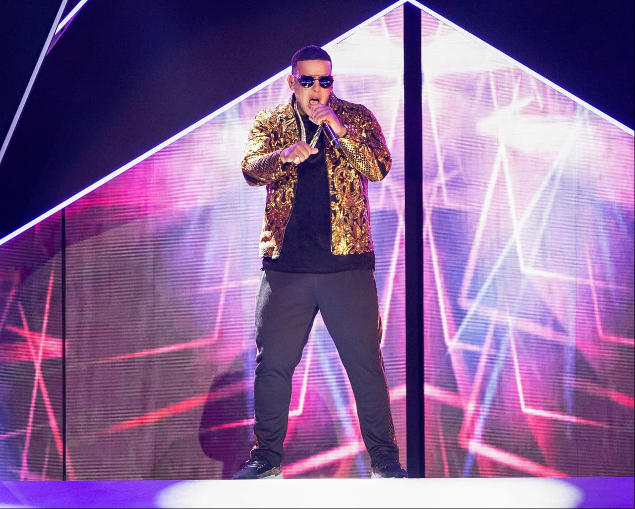 Daddy Yankee se presentó en los Premios Billboard Latin Music