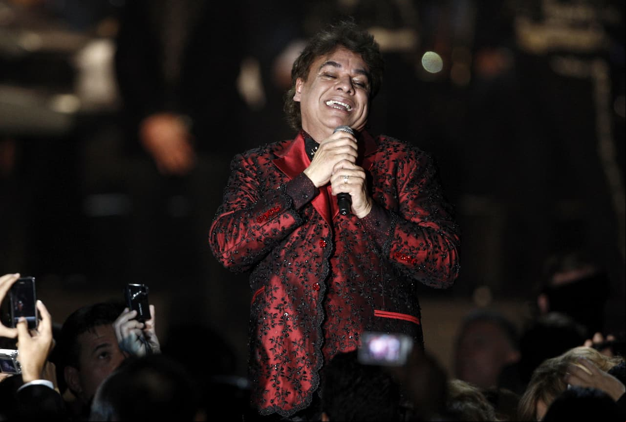 Se revela el lugar donde descansan las cenizas de Juan Gabriel