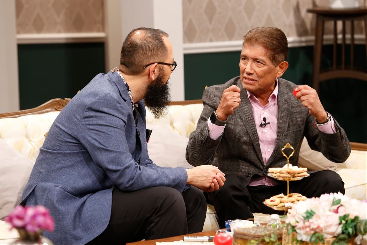 En entrevista con Álvaro Cueva para 'El Show de las TLNovelas', el productor Juan Osorio aseguró que el sello primordial de sus telenovelas es hablar sobre la familia.