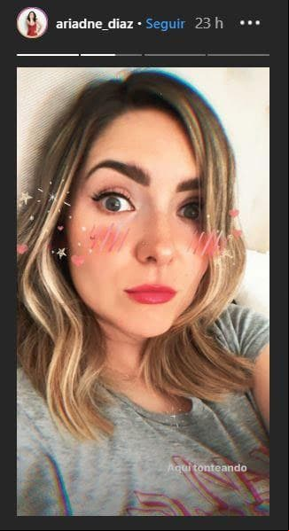 Las reacciones no se hicieron esperar y sus amigas del espectáculo dejaron un comentario respecto a este nuevo look como Thelma Madrigal, quien con emojis de flamas de fuego le dijo: “Me gustaaaaa!!!!”.