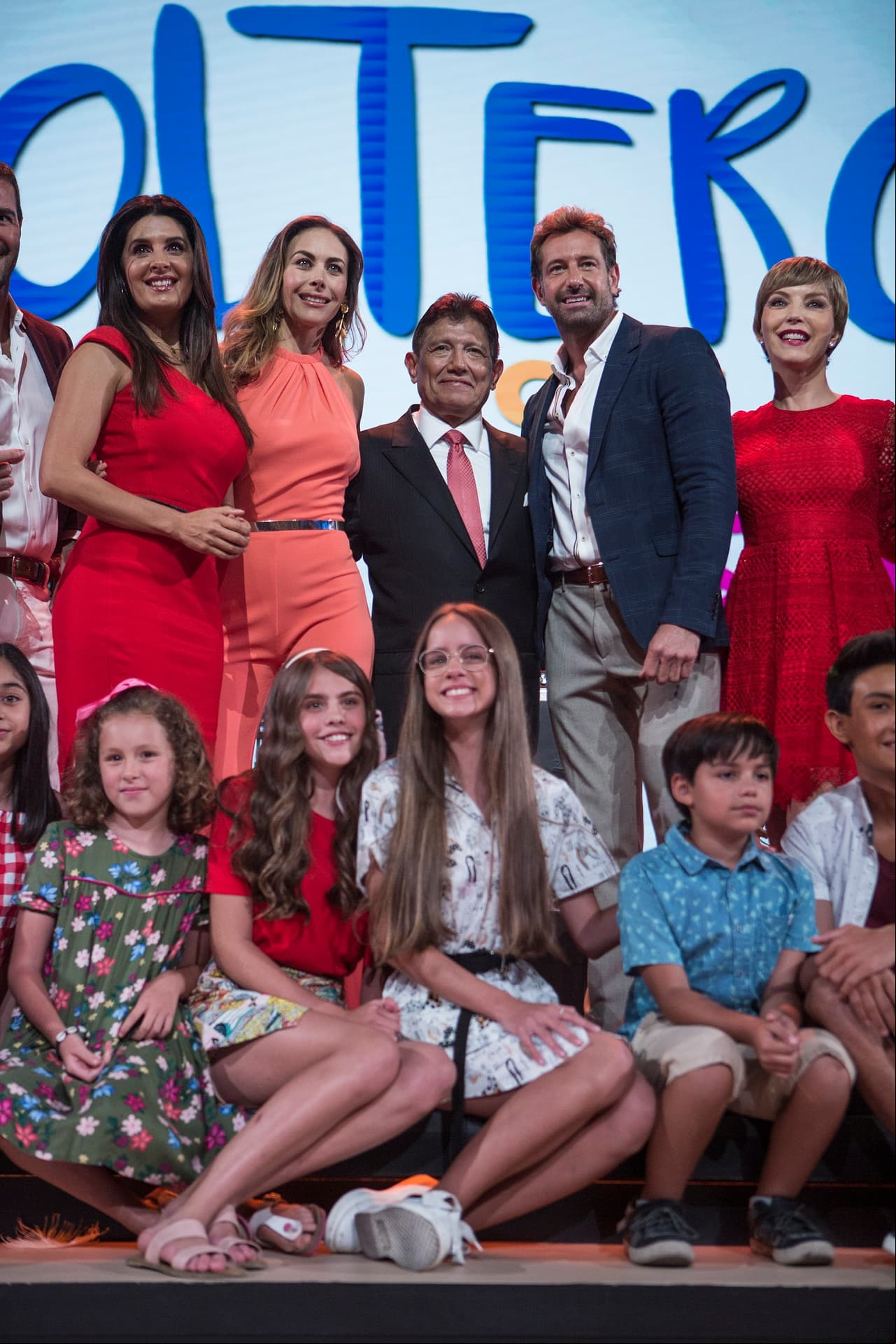El productor Juan Osorio habló sobre 'Soltero con Hijas': “El calor que hay ahorita en este lugar, es el que va a lograr que este proyecto que hemos hecho todos, todas las áreas con mucho cariño, todas las áreas, tengan esto”.