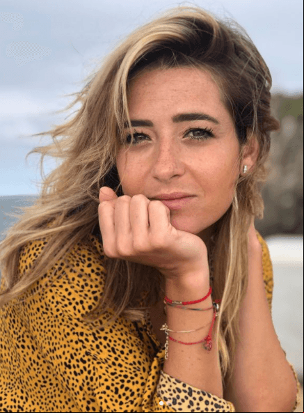 ¿Cuáles son tus pasatiempos?
<br>
<br>“Me gusta mucho pasar tiempo con mi familia y amigos. Hacer ejercicio, cantar y leer novelas o teatro”.