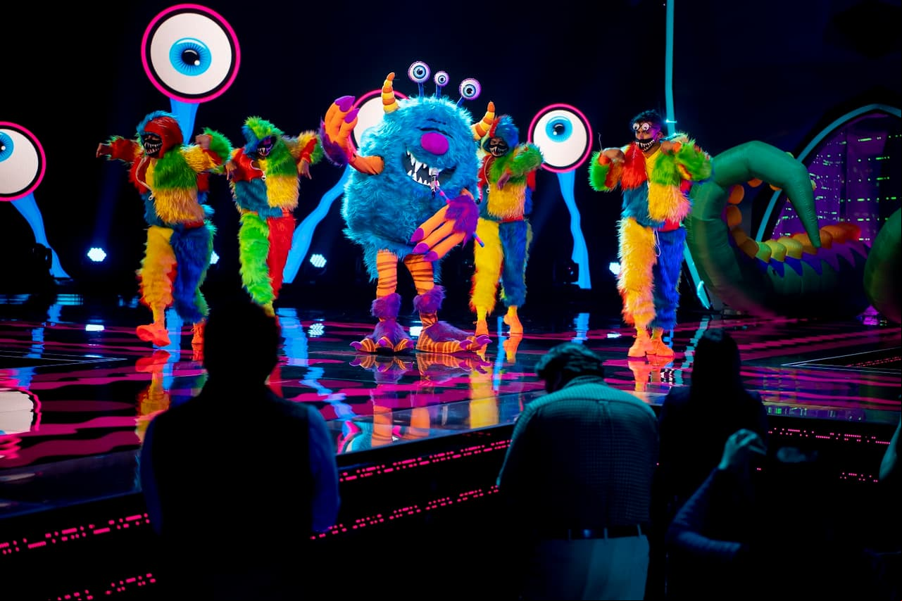 Monstruo llena de color el escenario y le canta al amor con ‘Tutu’
