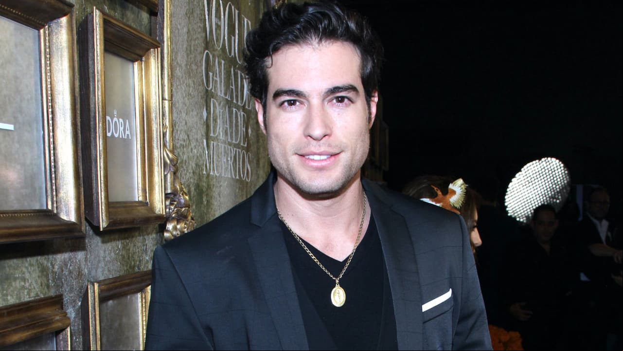 Danilo Carrera revela que sufrió junto a una exnovia y afirma: "Me tenía casi secuestrado"