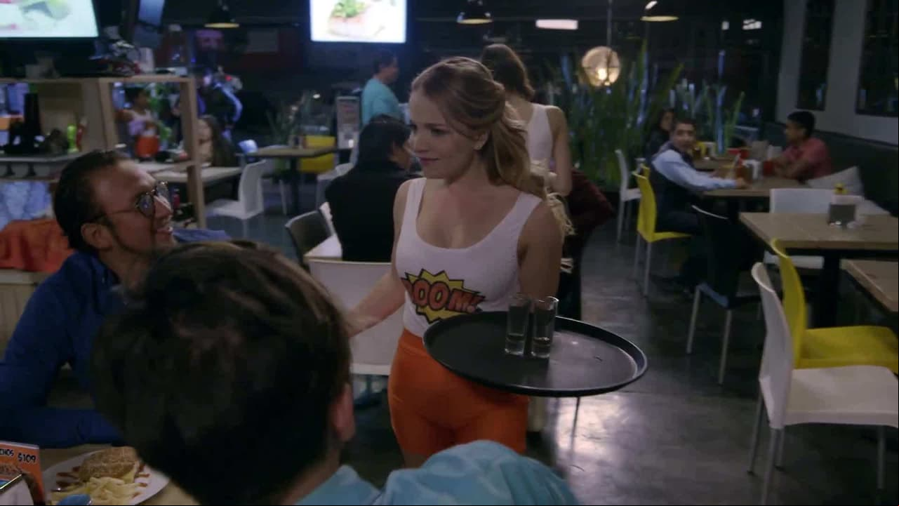 El truco de invitarle un shot a una mesera