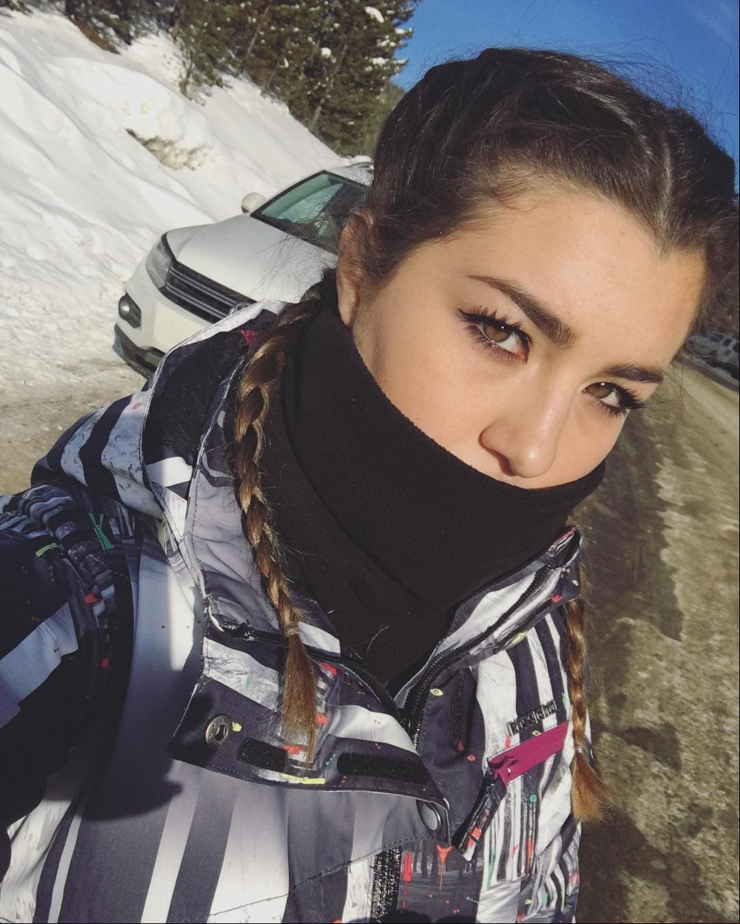 Incluso, hasta tienen gustos parecidos, pues en más de una vez Melenie ha compartido fotos con las características trenzas que Alicia Villarreal solía utilizar en sus inicios musicales.