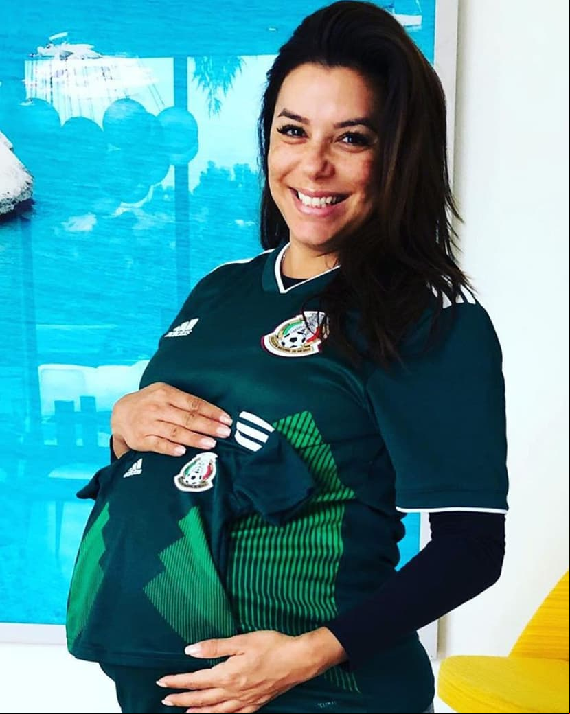 Eva apoya a la Selección Mexicana