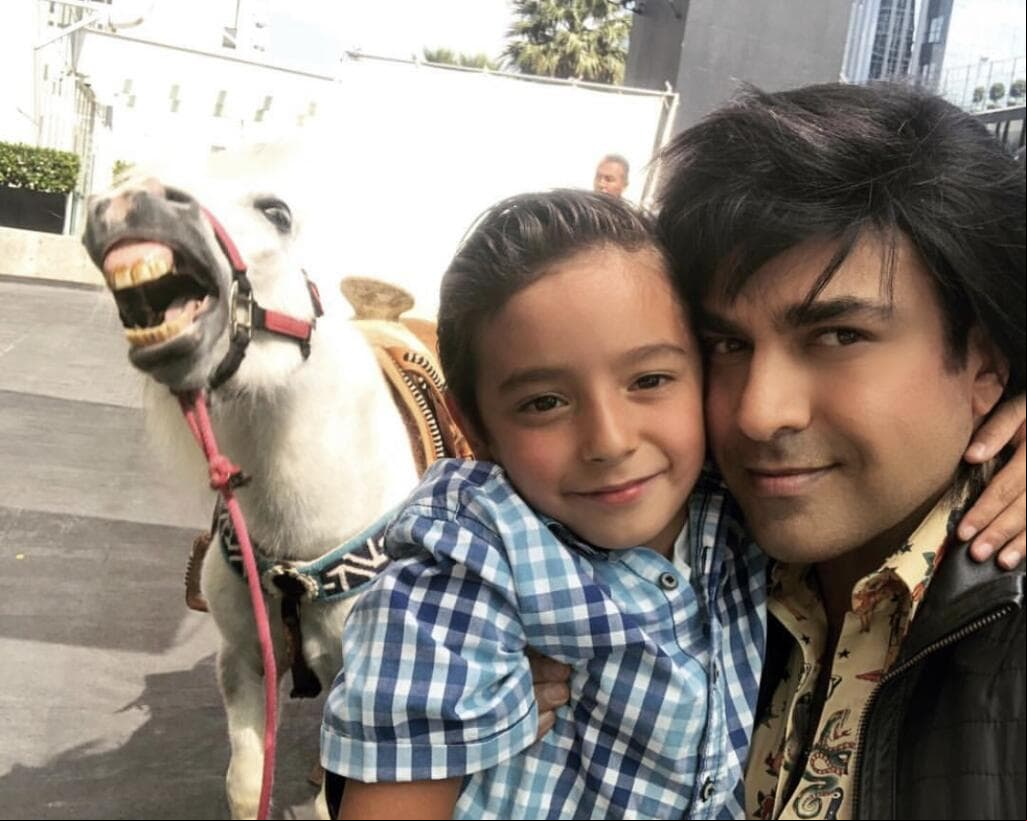 Arim trabajó con su papá en 'Nosotros los guapos'