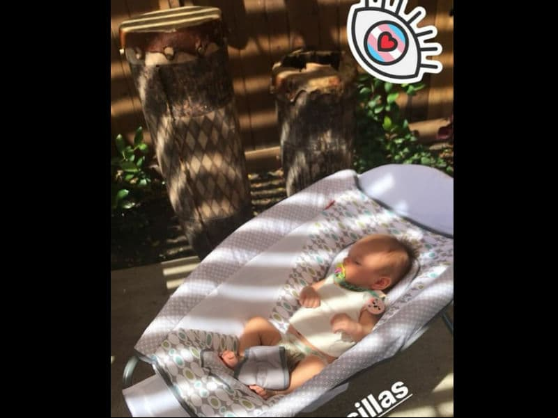 Aislinn Derbez ya muestra la cara de su hija Kailani en Instagram
