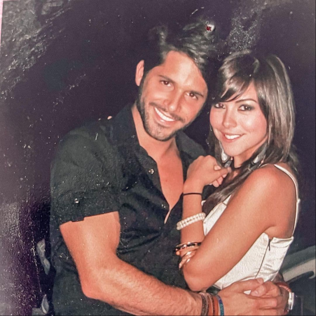 Ilean Almaguer y Lucas Velásquez se conocieron en 2009 cuando grababan la telenovela juvenil ‘Atrévete a Soñar’. Y es que, aunque en la historia ‘Catalina’ y ‘Axel’ solo eran amigos, en la vida real su historia era otra.