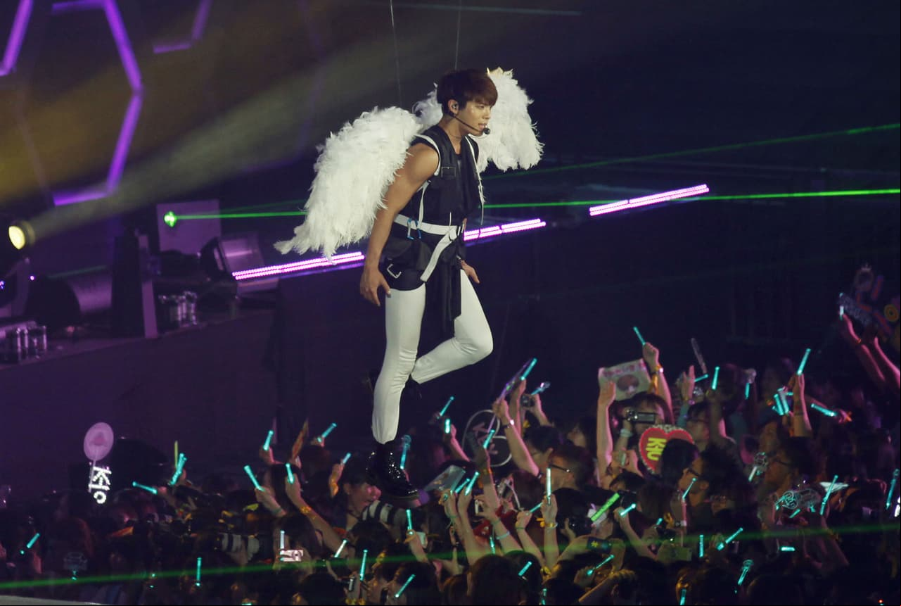 El vocalista de SHINee se ha suicidado.