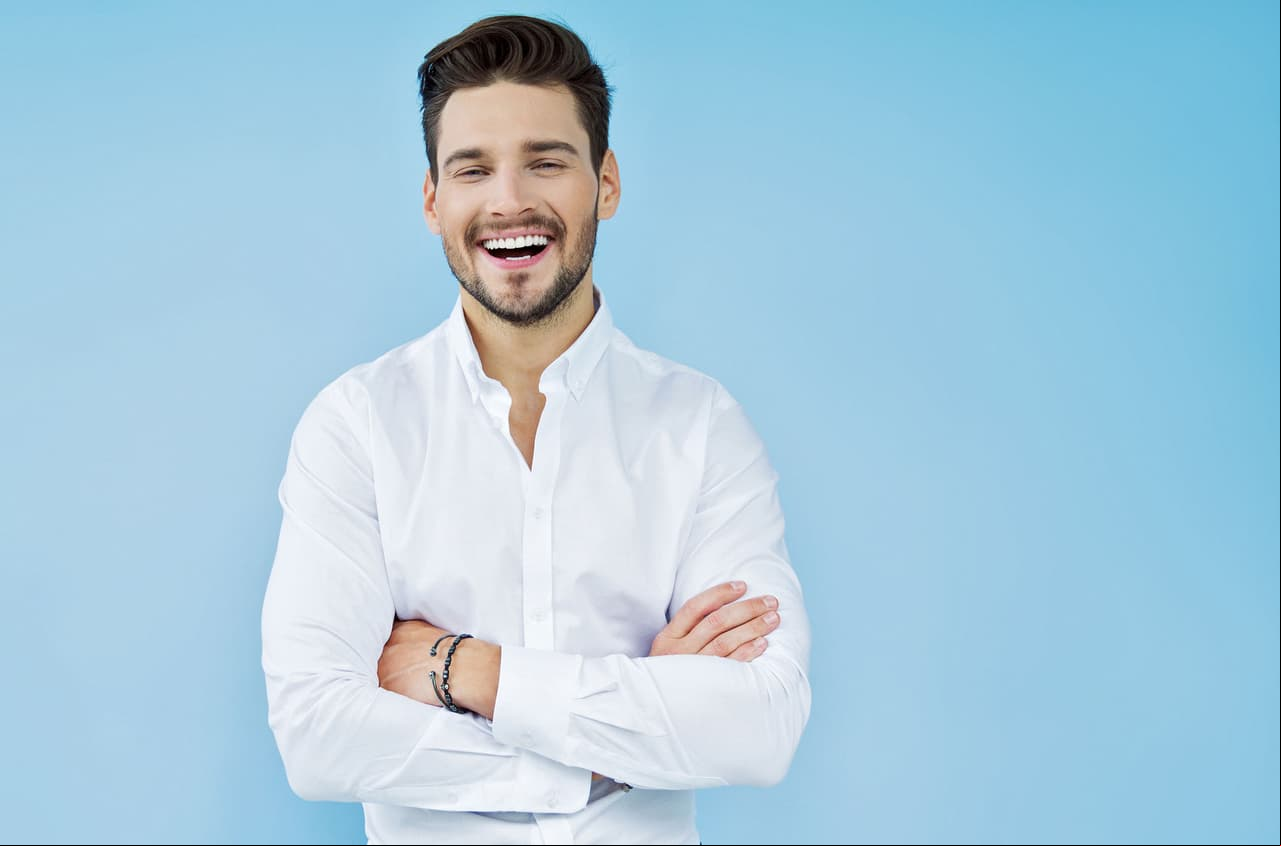 Cáncer. El periodo entre primavera y otoño traerá una evolución positiva de tu vida íntima y sexual, así como buenas noticias en los asuntos familiares, en particular para las amas de casa. Para recibir el año nuevo zodiacal elige una prenda blanca o azul claro.