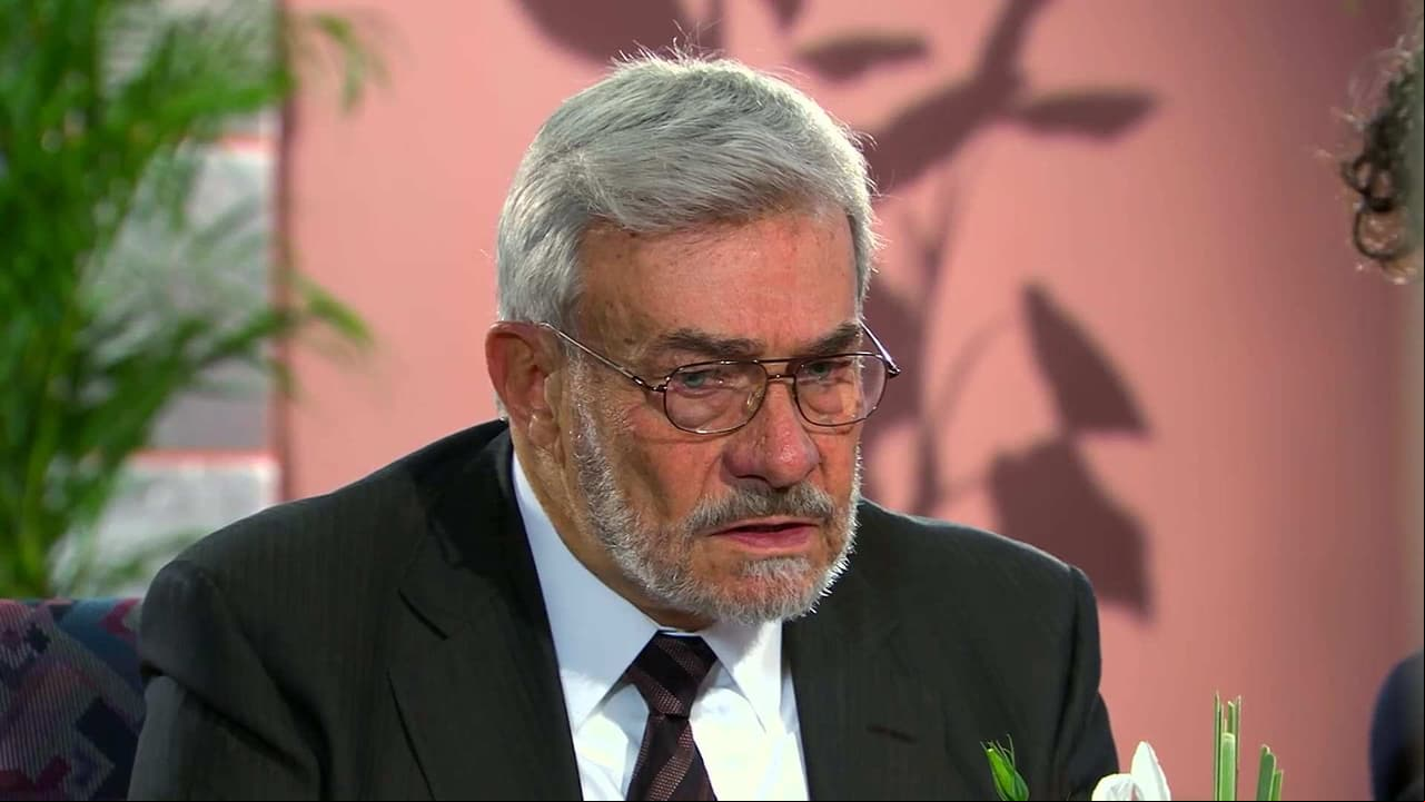 Sebastián Montemayor aparece par asegurar la boda de Alma y Rogelio