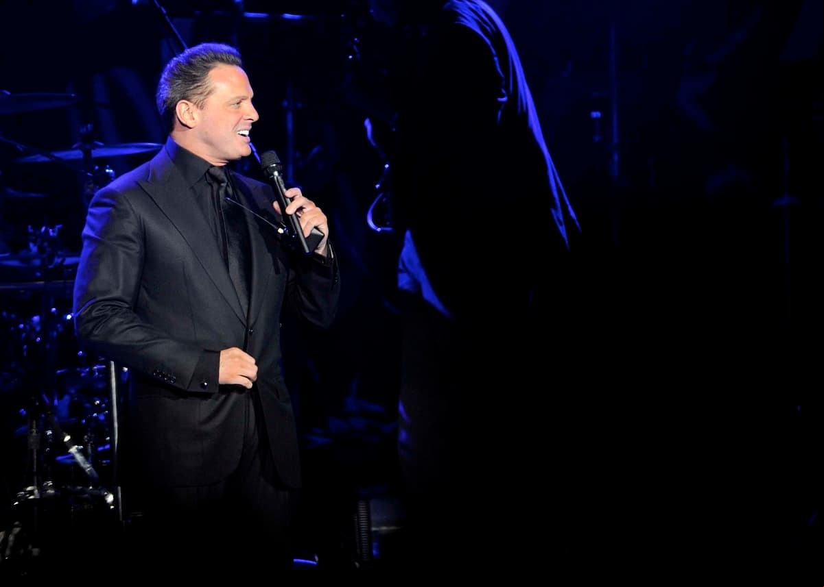 Luis Miguel anuncia su regreso a los escenarios y fans reaccionan