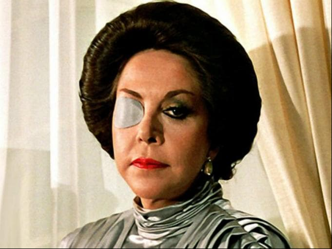 María Rubio como Catalina Creel en 'Cuna de lobos'